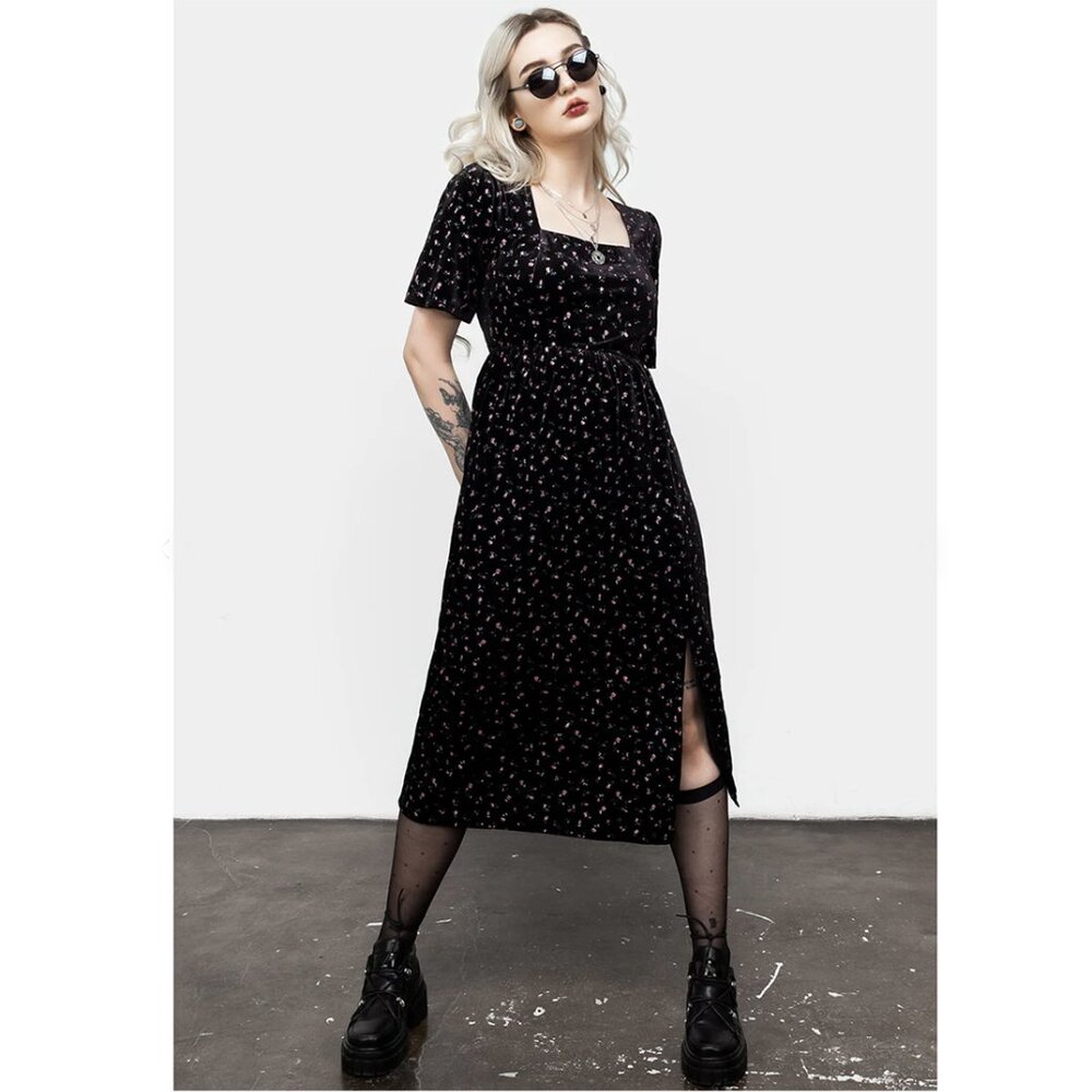 Disturbia Womens Woe Midi Dress Size 16 Black Velvet Floral Short Sleeve Slit